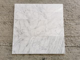 Płytki marmurowe Carrara Bianco 30,5x30,5x1 poler Płytki marmurowe Carrara Bianco 30,5x30,5x1 poler