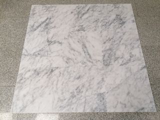 Płytki marmurowe Carrara Bianco 30,5x30,5x1 Płytki marmurowe Carrara Bianco 30,5x30,5x1