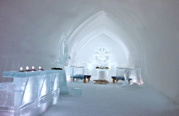 Ice-Chapel-year-2007-1024x664
