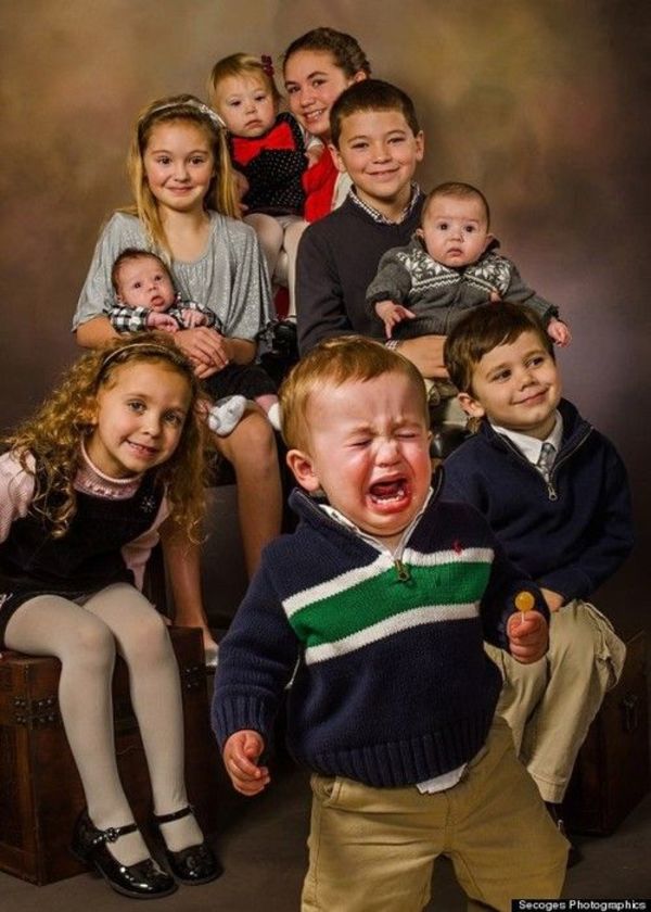 family-photo-gone-wrong-crying