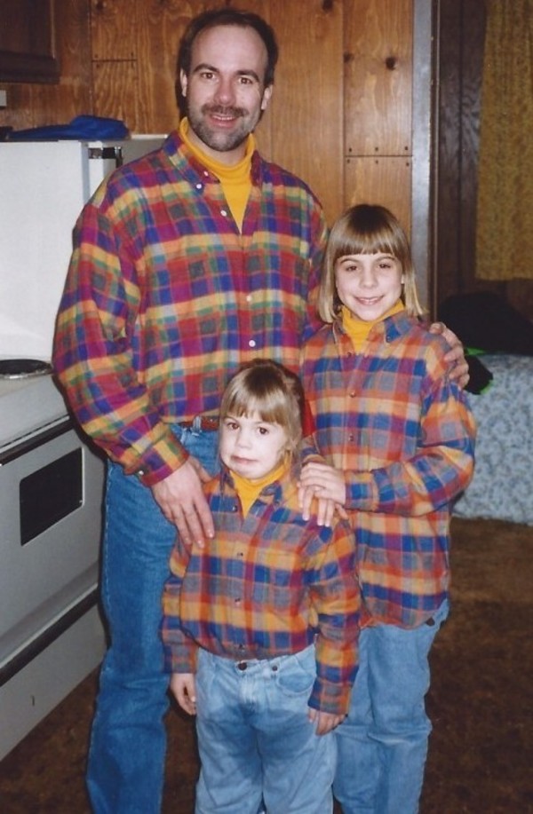 family-photo-gone-wrong-pee-pants