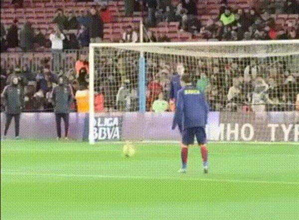 _messi_warmup10