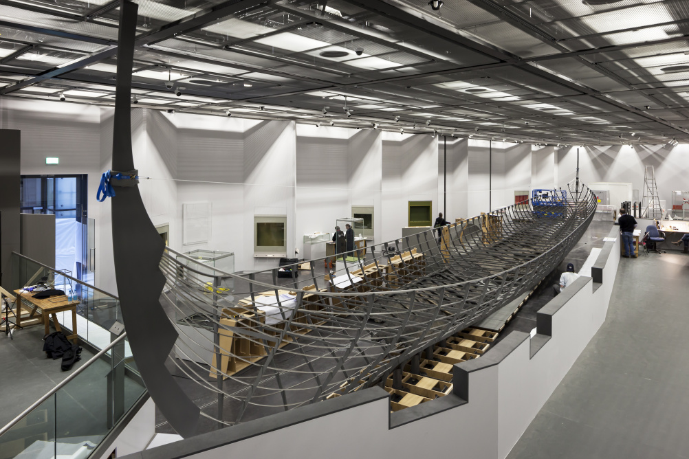 The installation of Roskilde 6