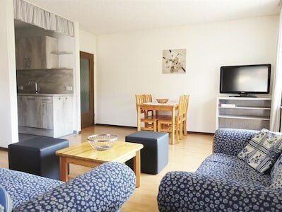 Wohnung 2 Schlafzimmer, mit Garten