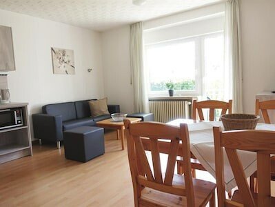 Wohnung 1 Schlafzimmer, mit Garten