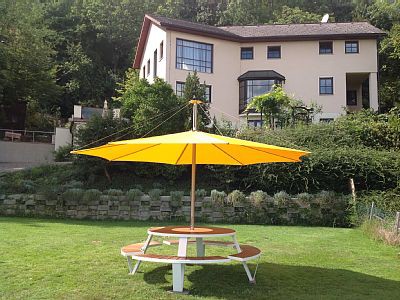 Villa 4 Schlafzimmer, mit Garten