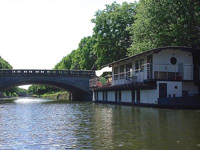 Boot 4 Schlafzimmer, mit Whirlpool