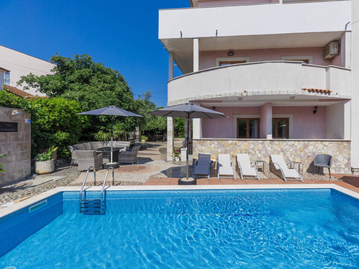 Wohnung 2 Schlafzimmer, mit Pool