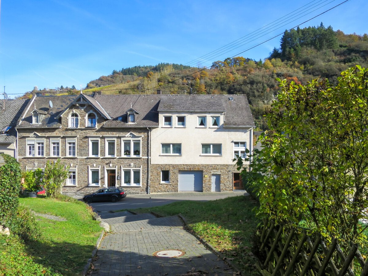 Wohnung 2 Schlafzimmer, mit Parkplatz