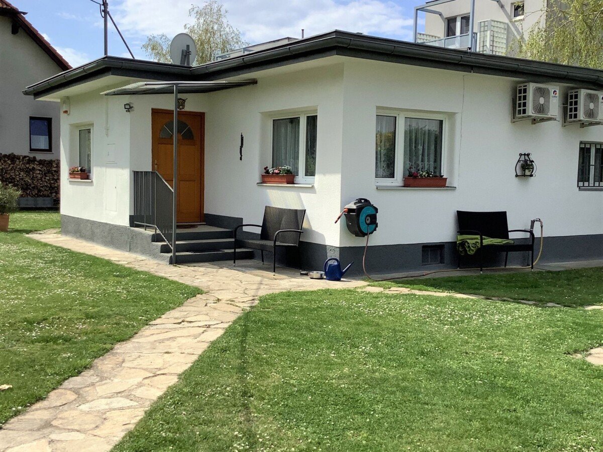 Bungalow 1 Schlafzimmer, mit Garten