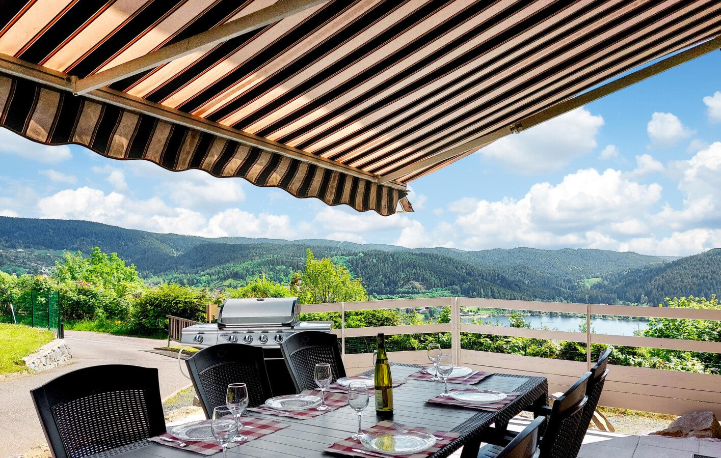 Ferienhaus 4 Schlafzimmer, mit Garten