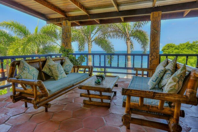 Villa 5 Schlafzimmer, mit Pool