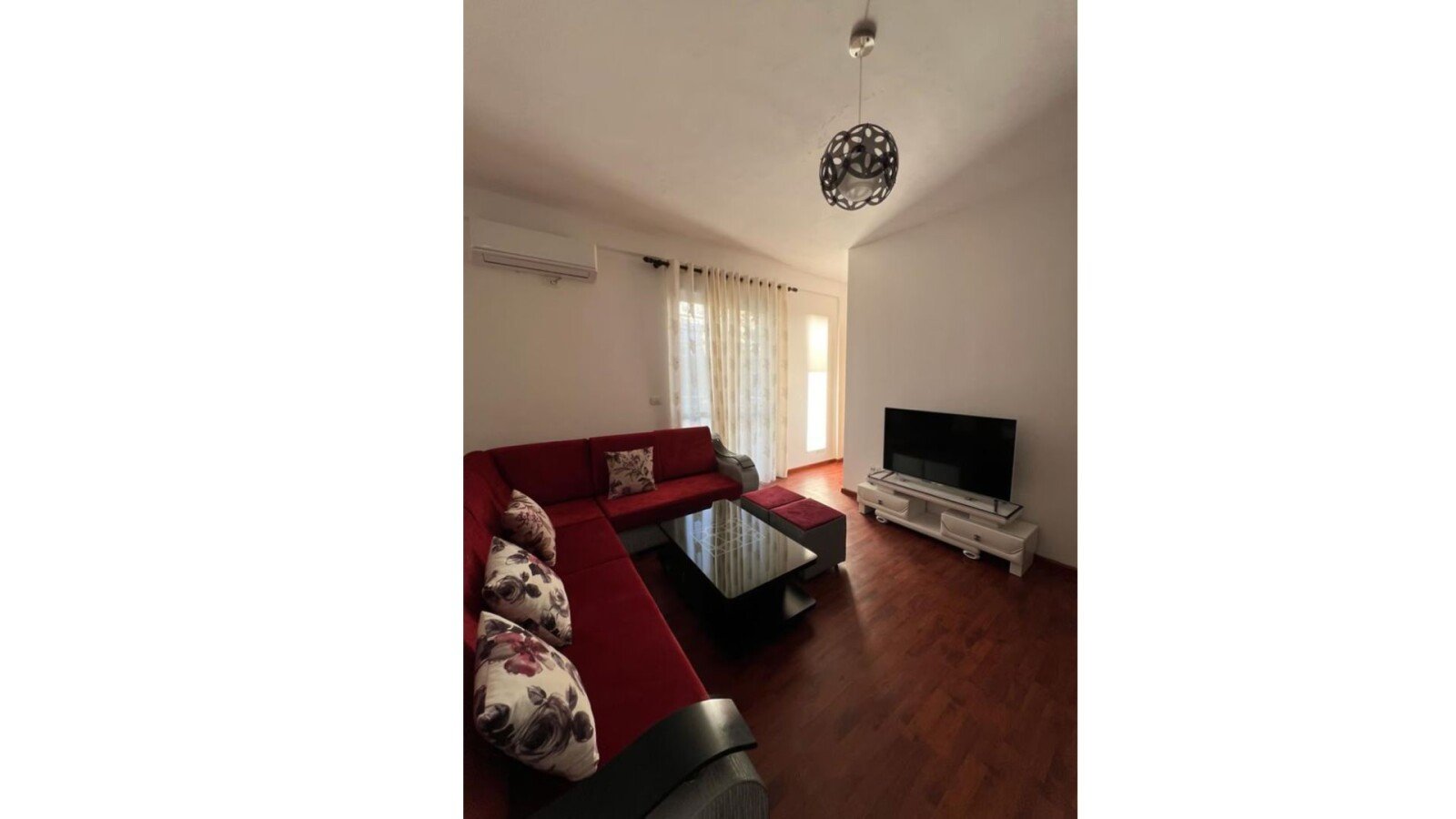 Wohnung 1 Schlafzimmer, mit Klimaanlage