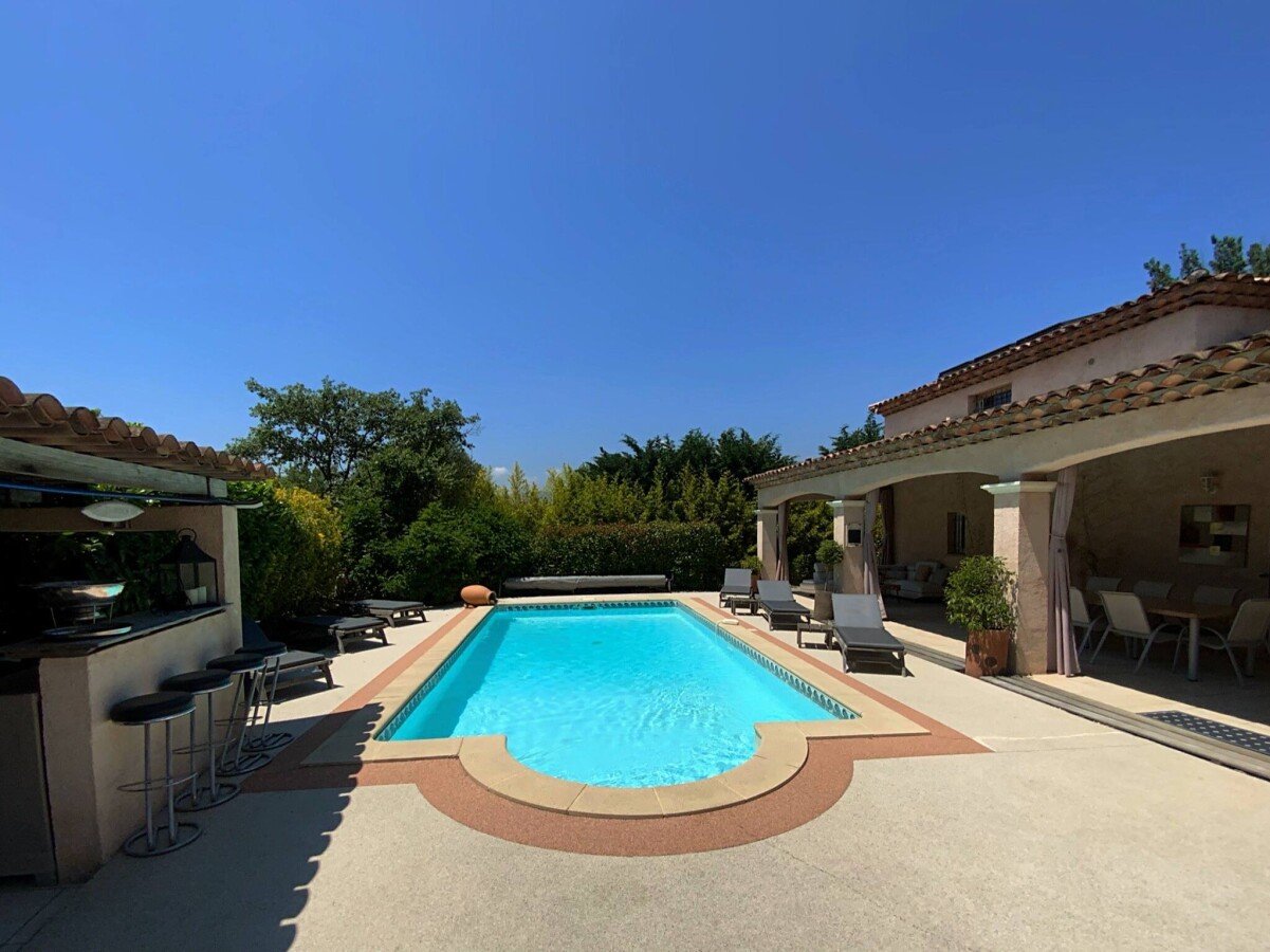 Wohnung 3 Schlafzimmer, mit Pool