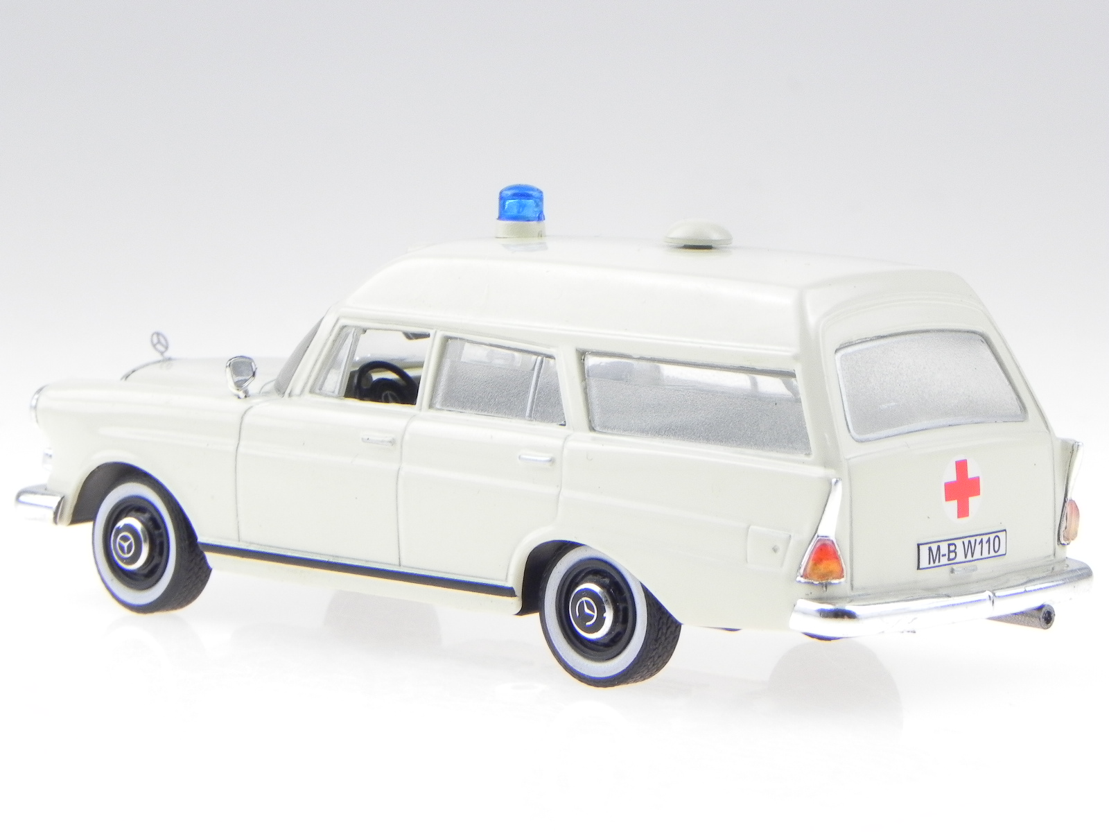 Mercedes W110 230 Kombi Binz Krankenwagen Modellauto 495001 Atlas 1:43