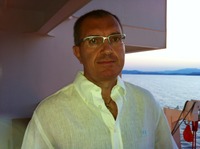 Dr. Maurizio Vrola