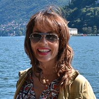 Dr. Cristina Bernucci