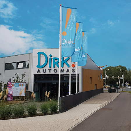1 jaar gratis auto wassen bij Dirk! Autowas
