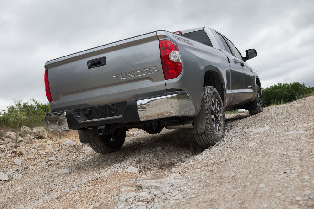 2019_Toyota_Tundra_25_78CFD6F0341344EE77652C203B726CD91C64301C.jpg
