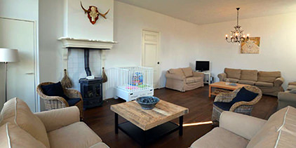 Ruime woonkamer