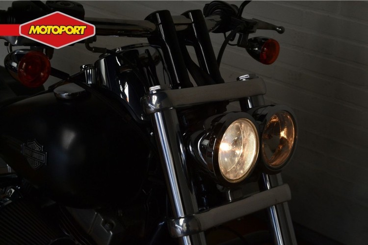Harley-Davidson FAT BOB