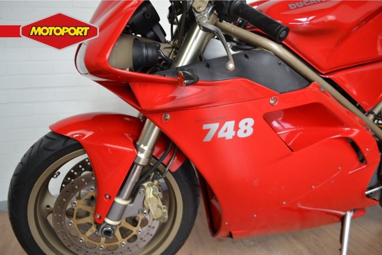 Ducati 748