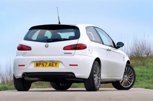 Alfa Romeo 147 2001 - 2010