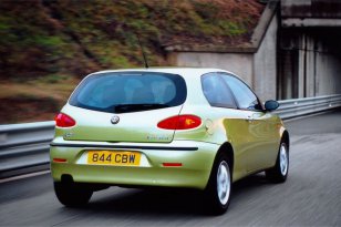 Alfa Romeo 147 2001 - 2010
