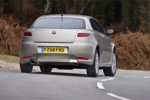 Alfa Romeo GT 2004 - 2010