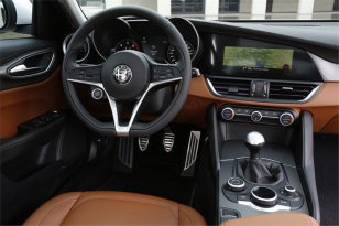 Alfa Romeo Giulia 2016