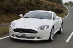 Aston Martin DB9 2003