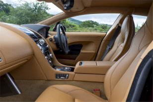 Aston Martin Rapide 2010