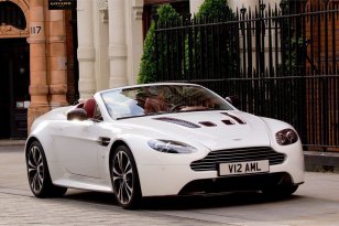 Aston Martin V12 Vantage 2009
