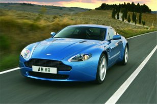 Aston Martin V8 Vantage 2005
