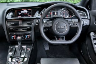 Audi RS4 2012 - 2015
