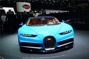 Bugatti Chiron 2016