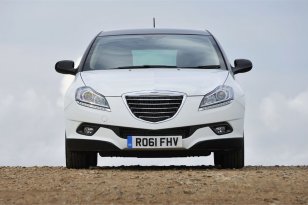 Lancia Delta 2011 - 2014