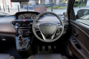 Lancia Ypsilon 2012 - 2015