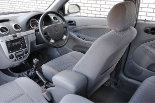 Chevrolet Lacetti 2004 - 2005