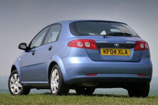 Chevrolet Lacetti 2004 - 2005