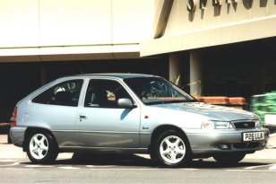 Daewoo Nexia 1995 - 1997