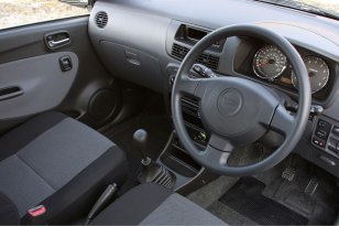 Daihatsu Charade 2003 - 2006