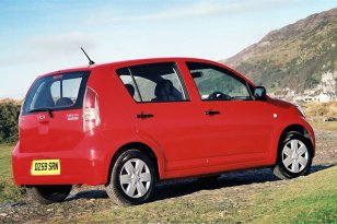 Daihatsu Sirion 2005 - 2009