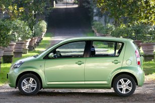 Daihatsu Sirion 2005 - 2009