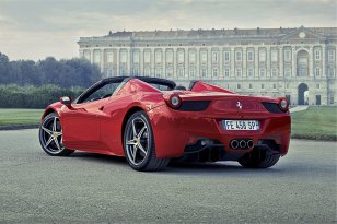 Ferrari F458 Spider 2011