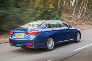 Hyundai Genesis 2015