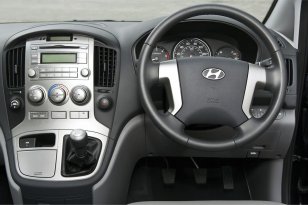 Hyundai i800 2008