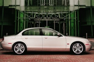 Jaguar S-Type 1999 - 2007