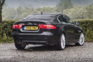Jaguar XE 2015