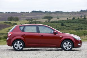 Kia Cee'd 2010 - 2012